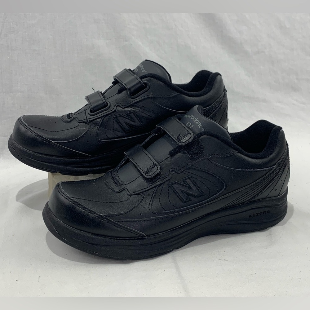 New Balance 577 Black Walking Shoes women’s Size 8.5 D WIDE
